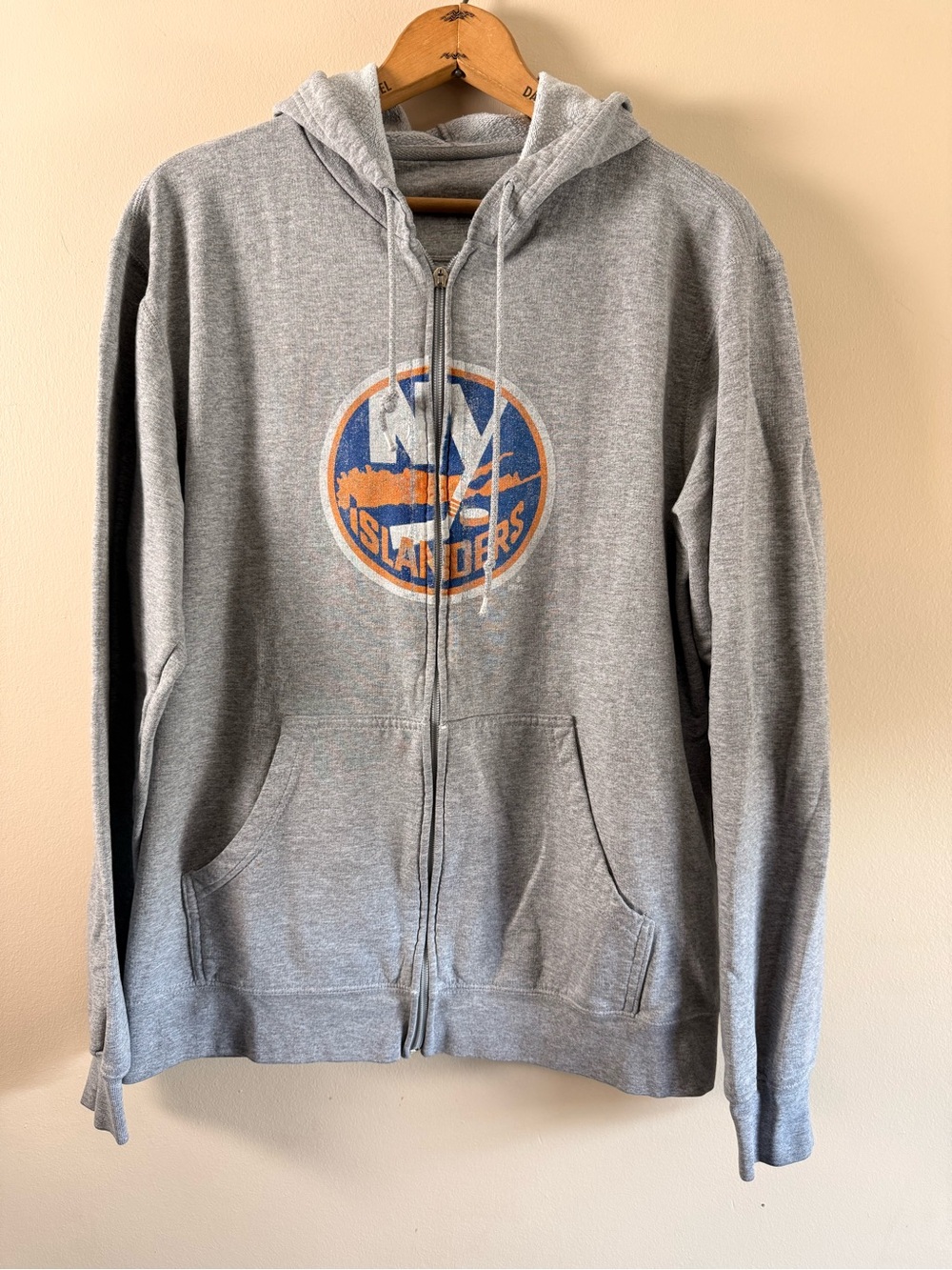 Reebok NY Islanders Full-Zip Hoodie Retro NHL Logo Size Large